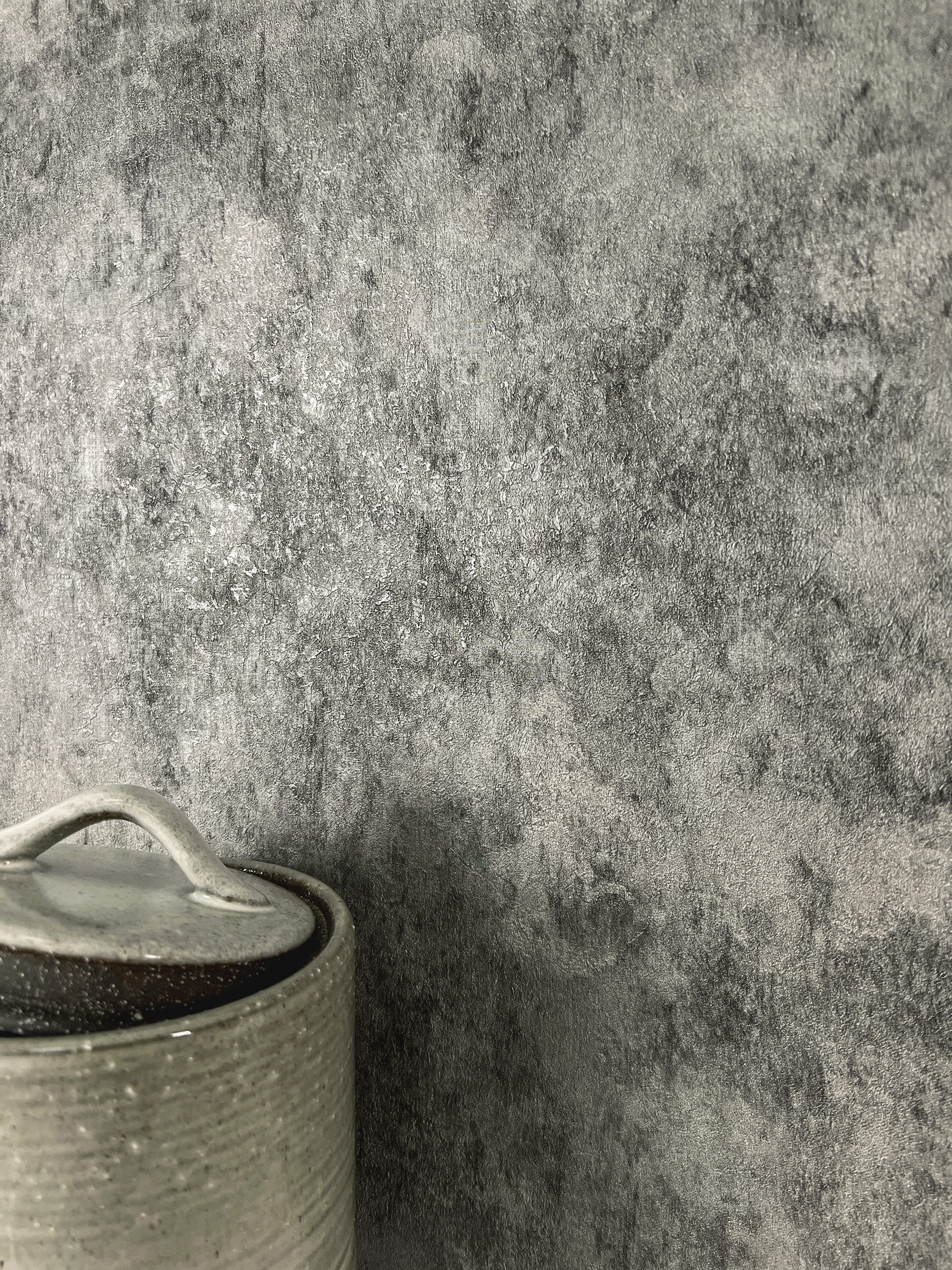 Damir Dark Grey